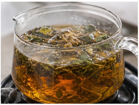 草本凉茶步骤2：冲泡或煮茶